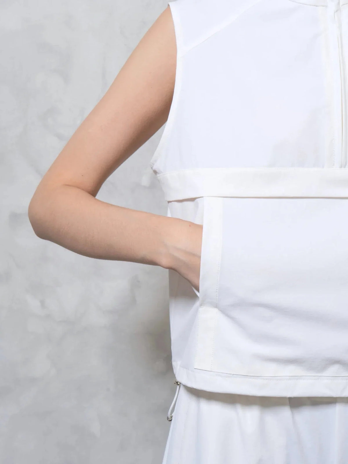 PUFFLT Odor Control Summer Flow Short Gilet