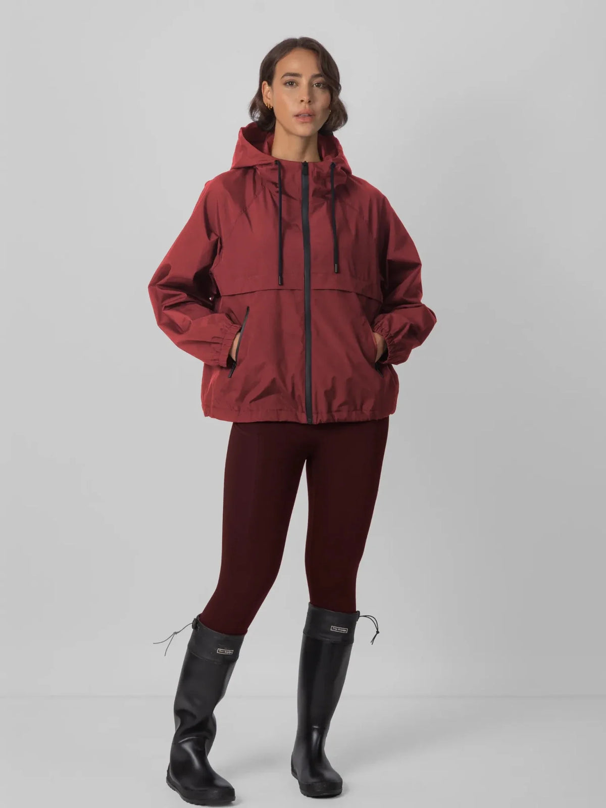 PUFFLT Short Full Zip Rain Jacket