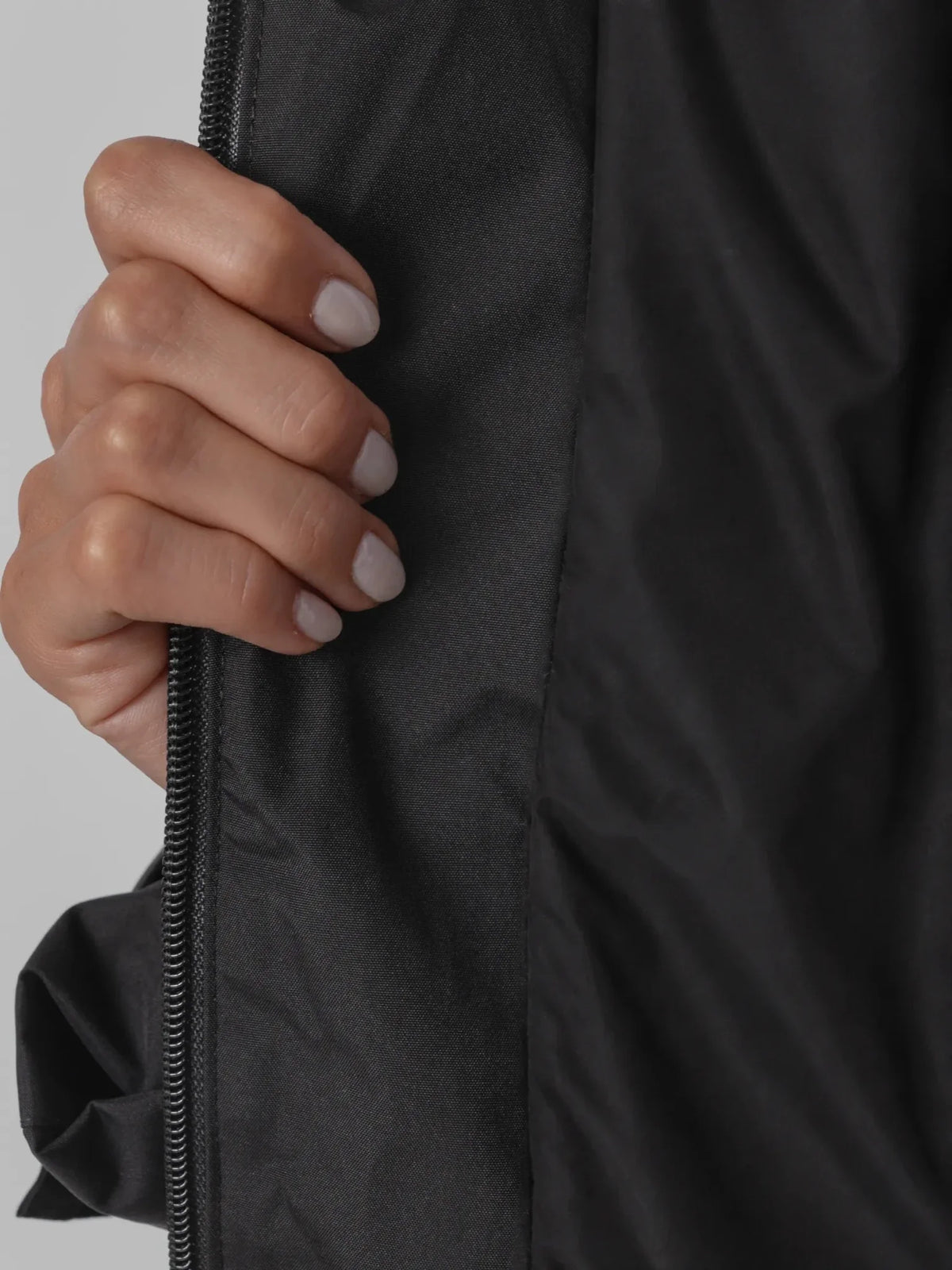 PUFFLT Short Full Zip Rain Jacket