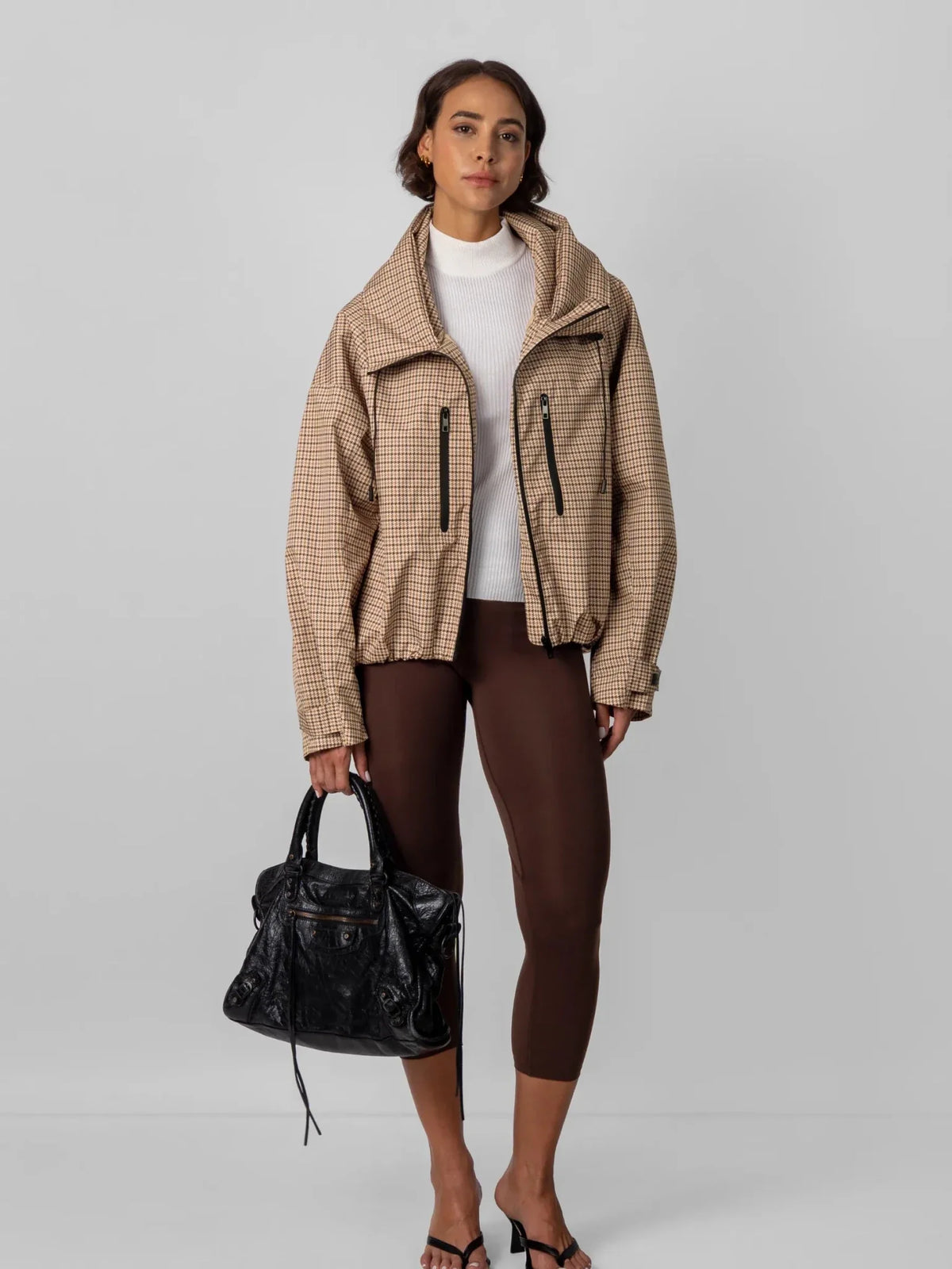PUFFLT One Size Beige Houndstooth Short Oversized Rain Jacket
