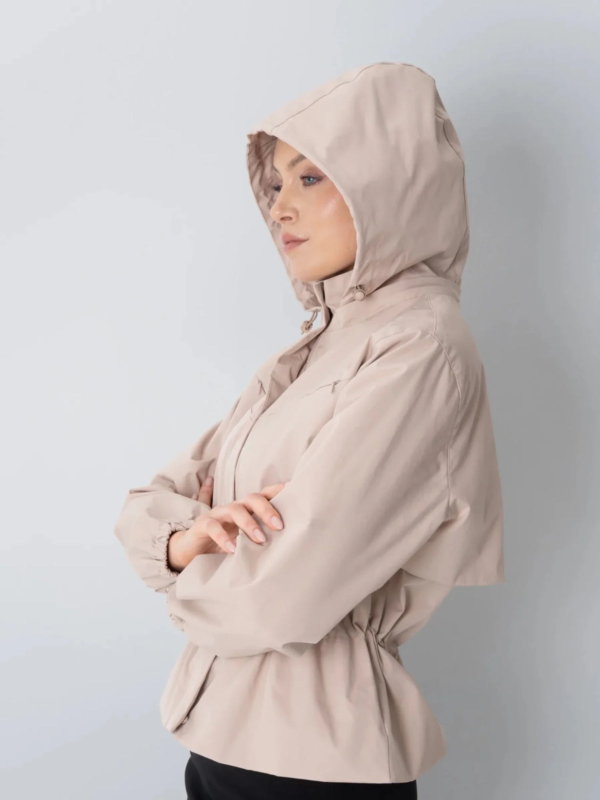 PUFFLT Short Drawstring Waist Rain Jacket