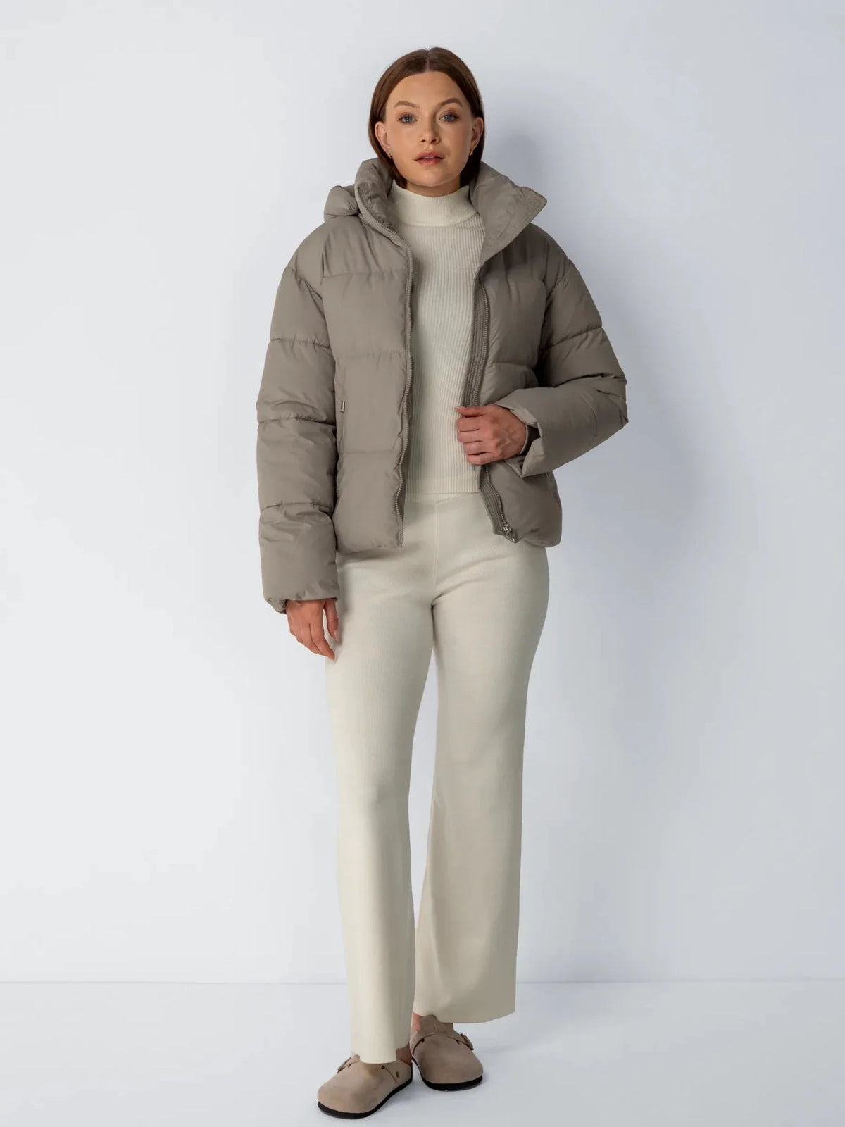 PUFFLT Short Detachable Hooded Puffer Jacket