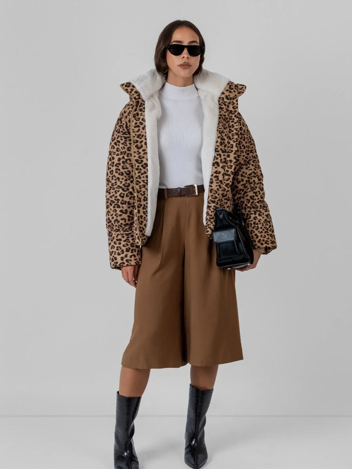 PUFFLT Short Detachable Hooded Puffer Jacket