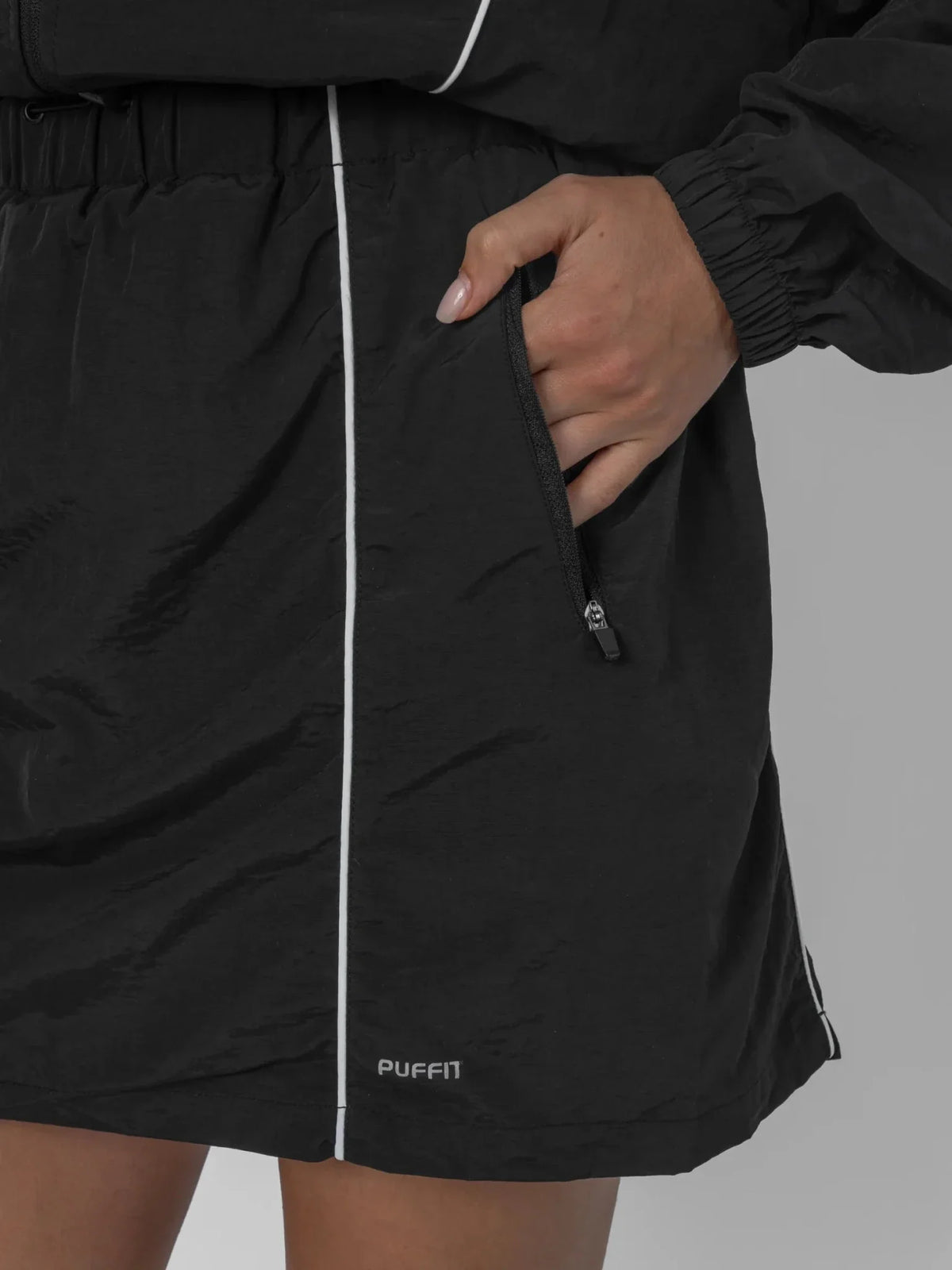 PUFFLT Water Repellent Regular Fit Track Skirt