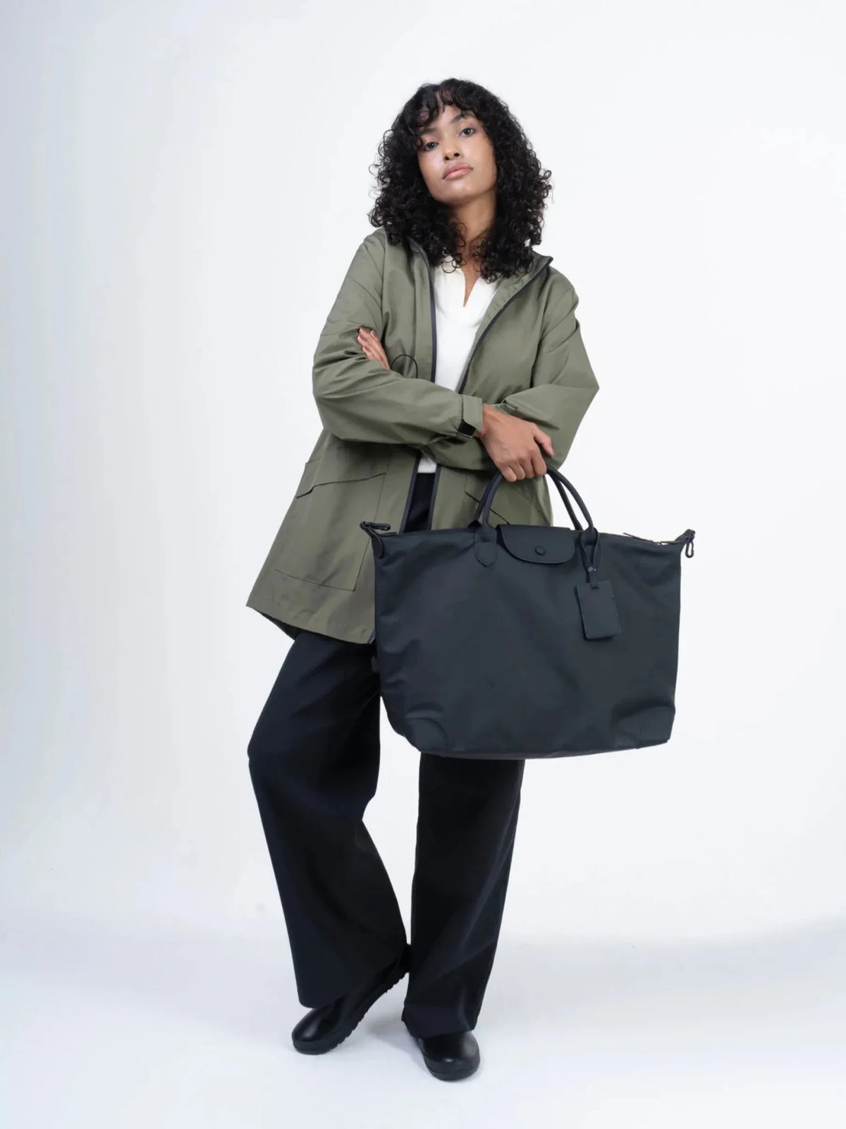 PUFFLT Mid Length Large Pockets Raincoat