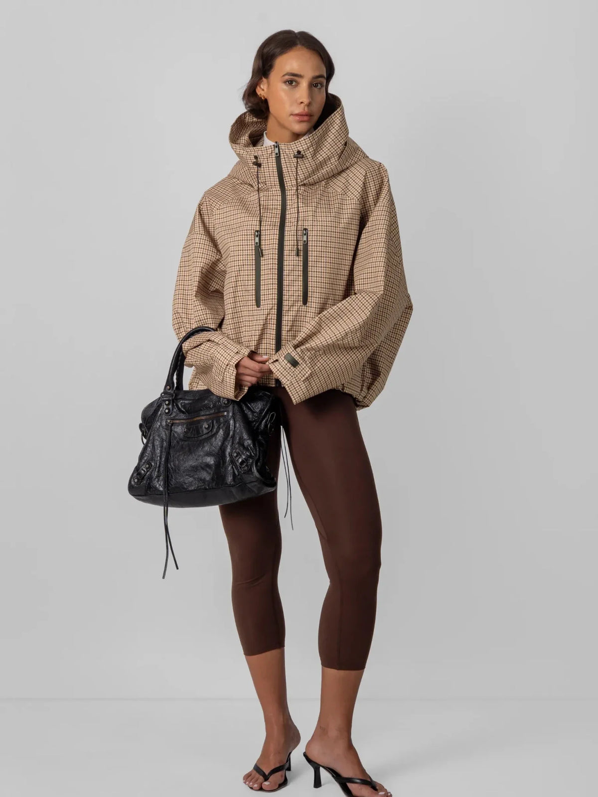 PUFFLT One Size Beige Houndstooth Short Oversized Rain Jacket