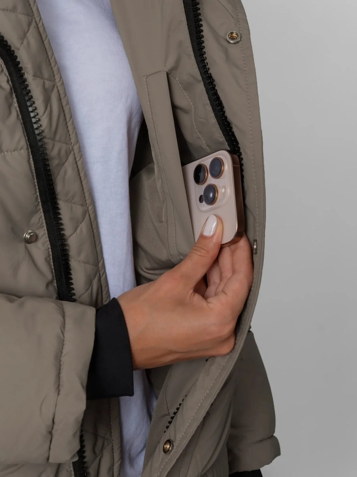PUFFLT Detachable Hooded Regular Length Puffer Jacket