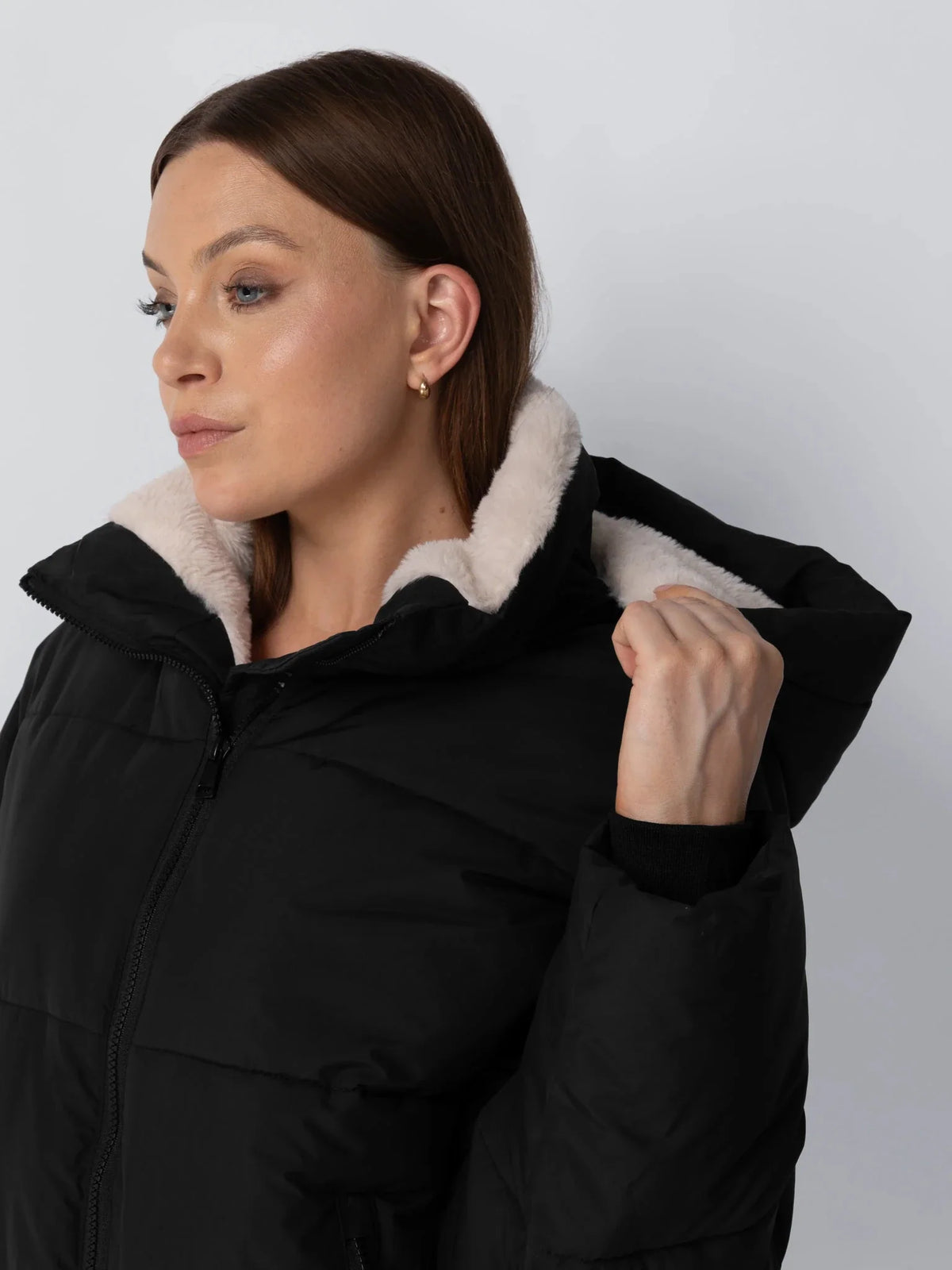PUFFLT Faux Fur Lined Detachable Hooded Short Puffer Jacket